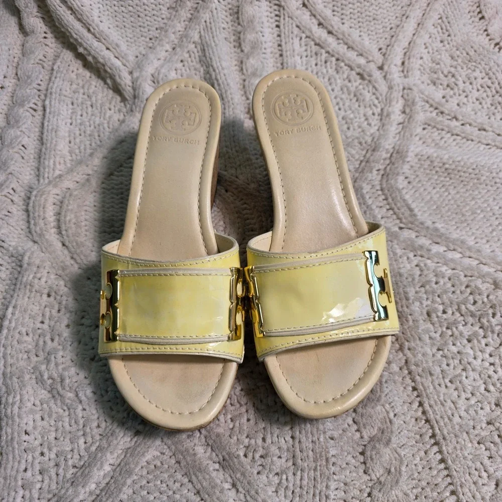 Tory Burch Miller Cork Wedge Sandals Yellow Patent Leather‎ Womens 6.5M